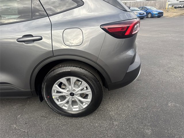 New 2026 Ford Escape Active image 7