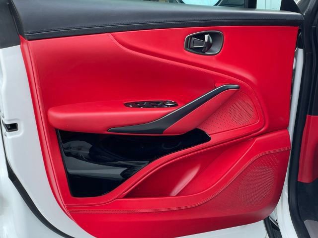 Used 2023 Aston Martin DBX image 28