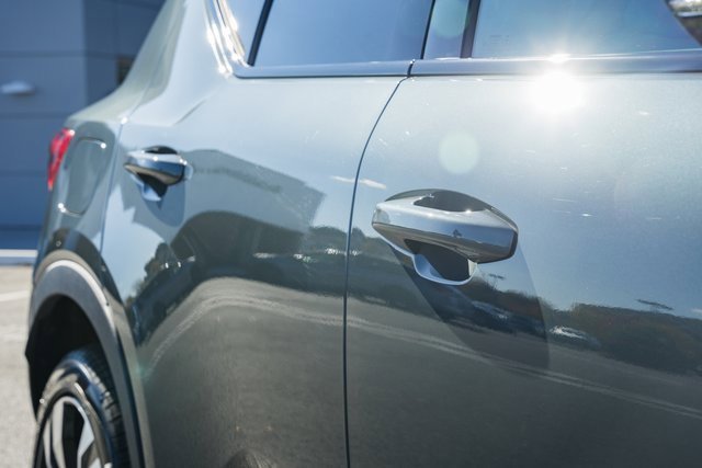 New 2026 Volvo XC40 B5 Ultra w/ Protection Package Premier image 16