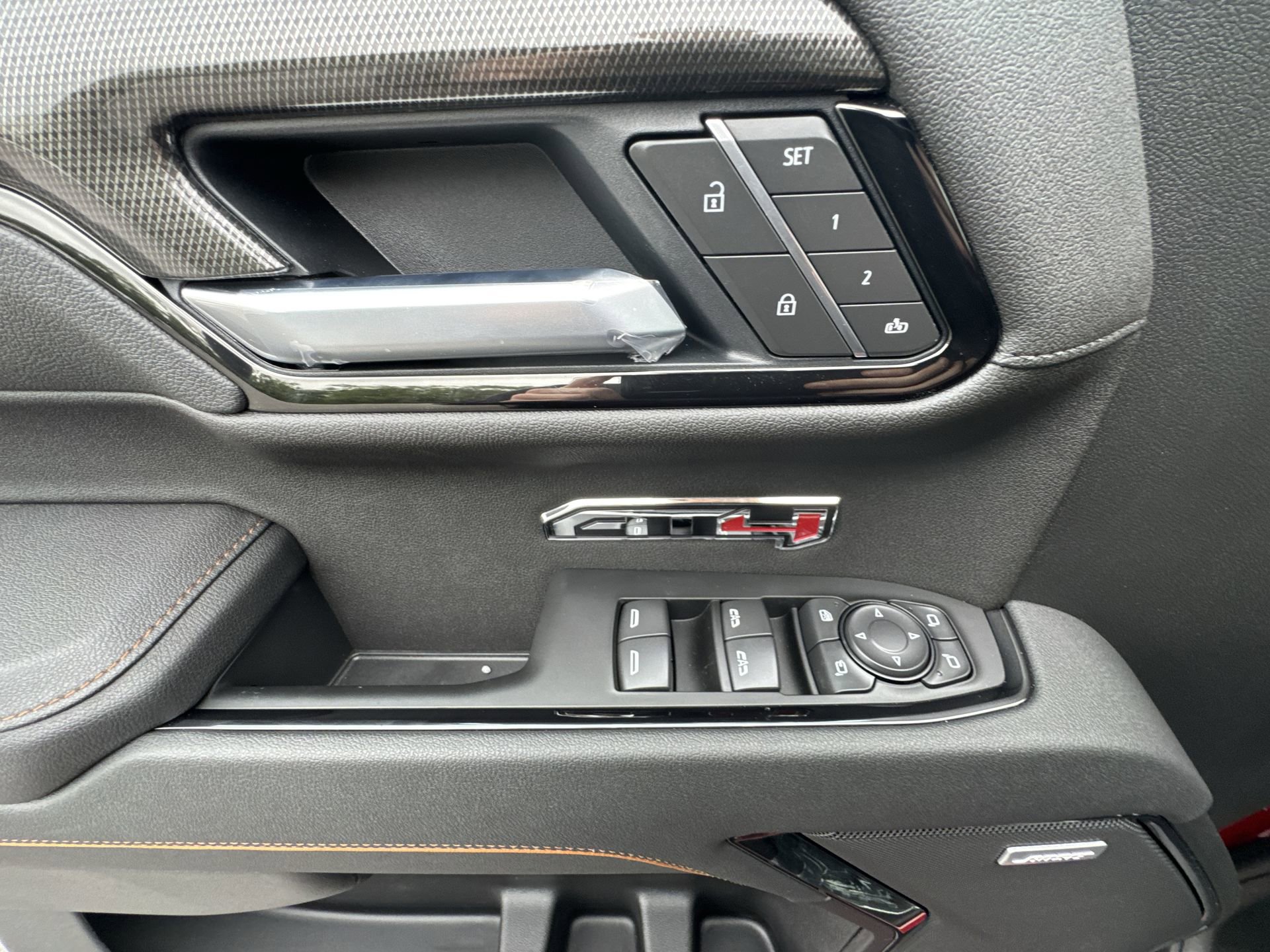 New 2026 GMC Sierra 1500 AT4 AWD/4WD image 15
