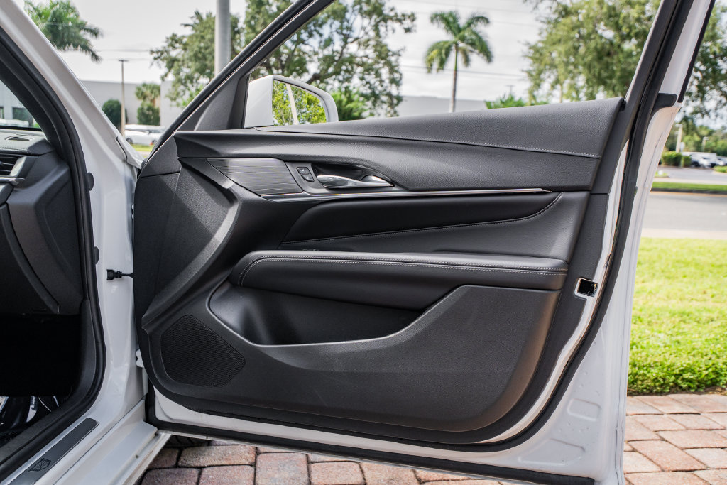 Used 2026 Cadillac CT4 Premium Luxury RWD image 32