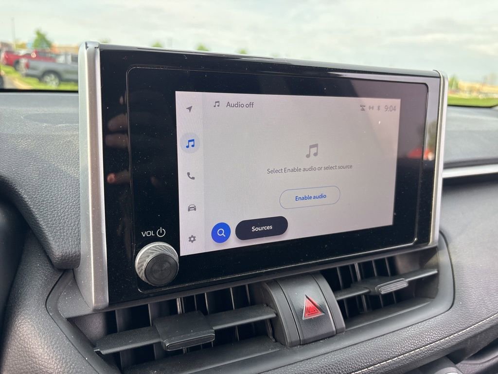 Used 2023 Toyota RAV4 LE image 22