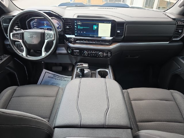 Certified 2024 Chevrolet Silverado 1500 LT Trail Boss w/ Dark Appearance Package AWD/4WD image 11