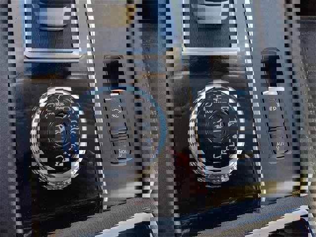 Used 2022 Mitsubishi Outlander SE image 23