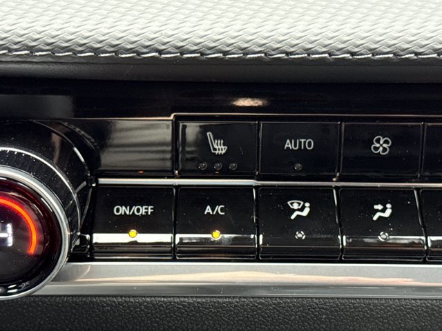 New 2026 Chevrolet Equinox LT w/ Convenience Package II FWD image 18