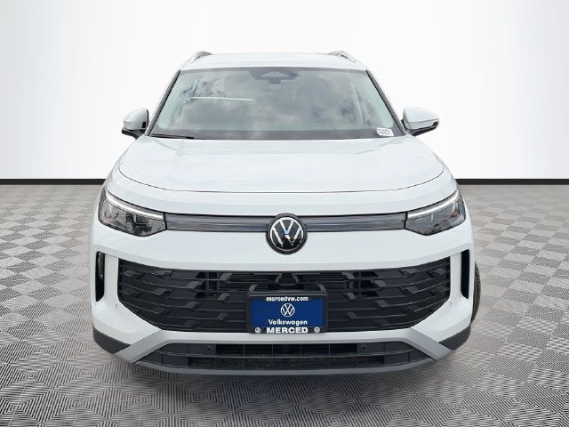New 2026 Volkswagen Tiguan S AWD/4WD image 2