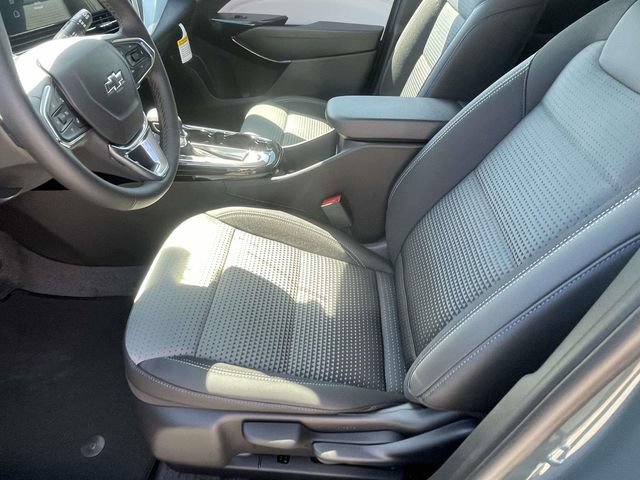 New 2026 Chevrolet Trax LT w/ Driver Confidence Package FWD image 12