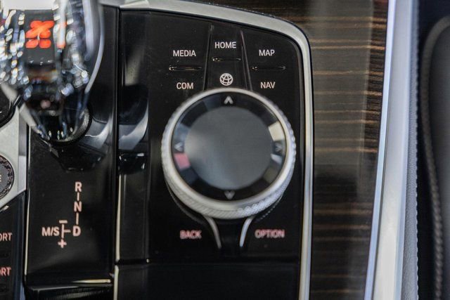 Used 2023 BMW X5 xDrive40i w/ M Sport Package image 29