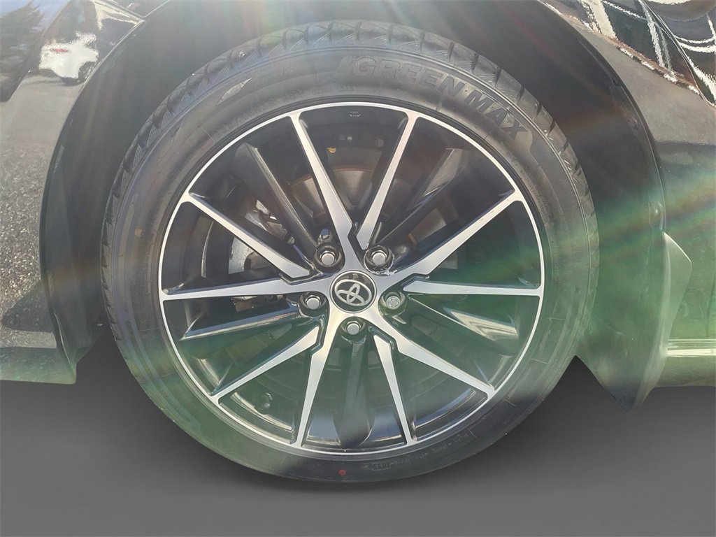 Used 2024 Toyota Camry SE image 15