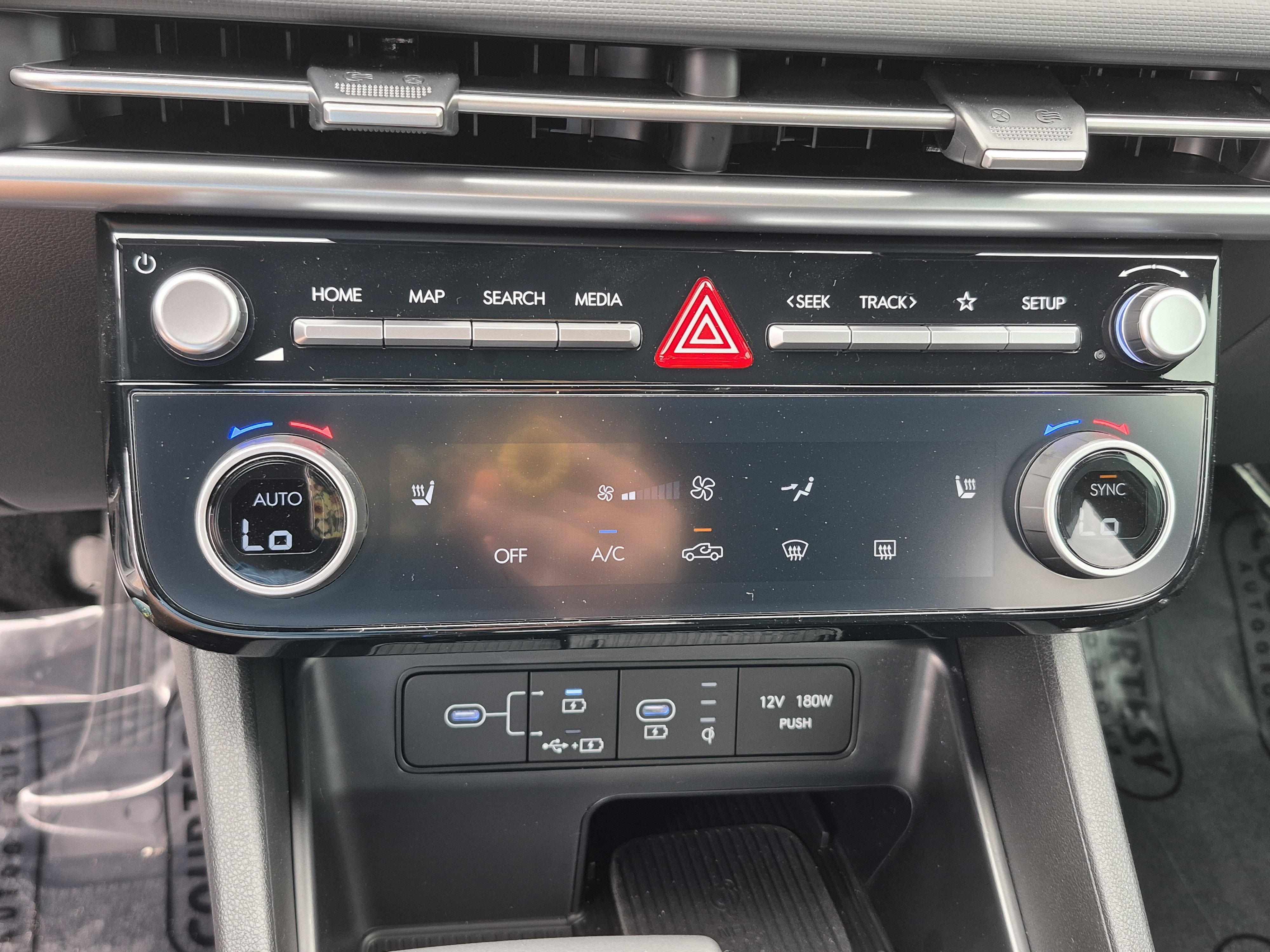 New 2026 Hyundai Santa Cruz XRT AWD/4WD image 25