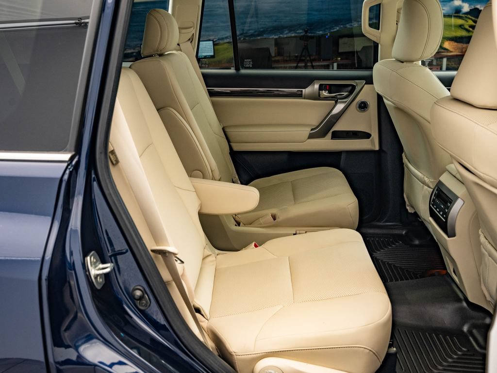 Certified 2023 Lexus GX 460 Premium AWD/4WD image 49