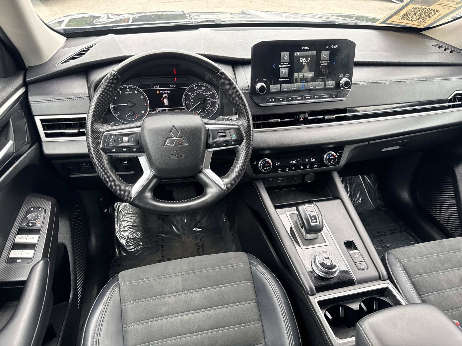 Used 2024 Mitsubishi Outlander FWD image 7