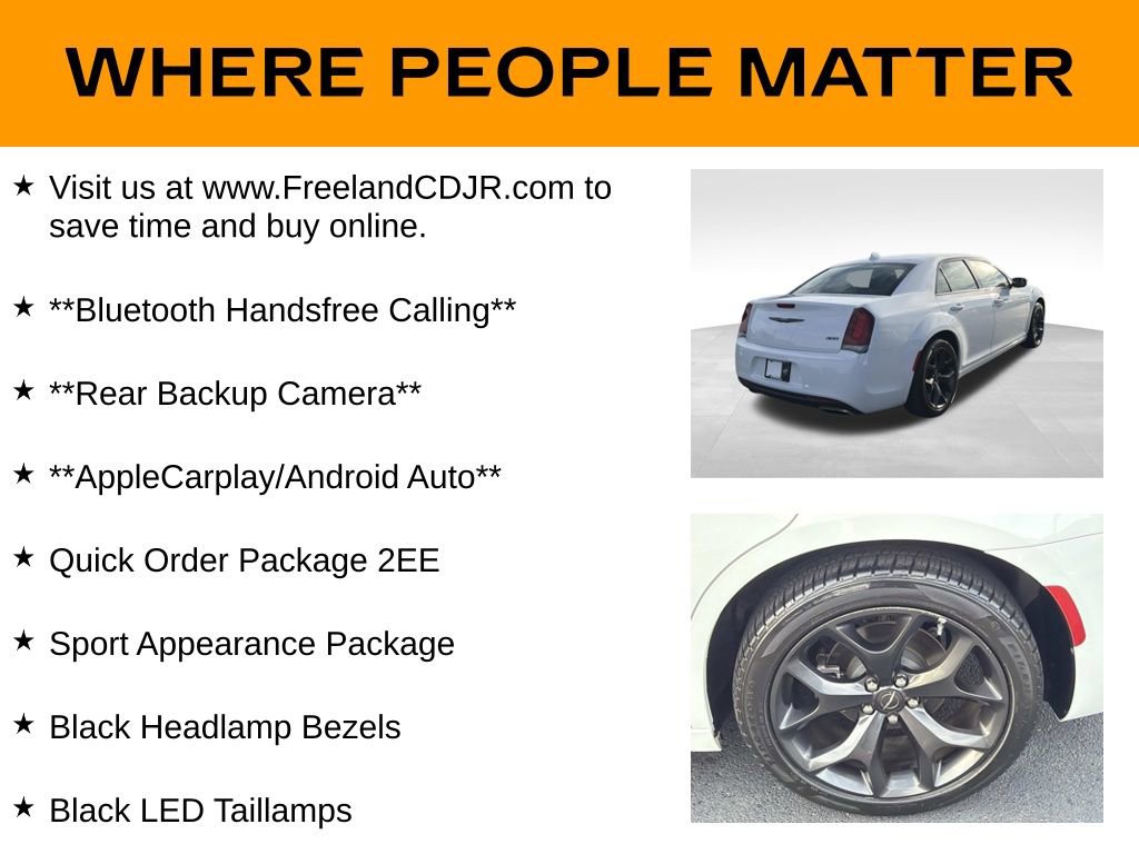 Used 2023 Chrysler 300 Touring w/ Sport Appearance Package image 32