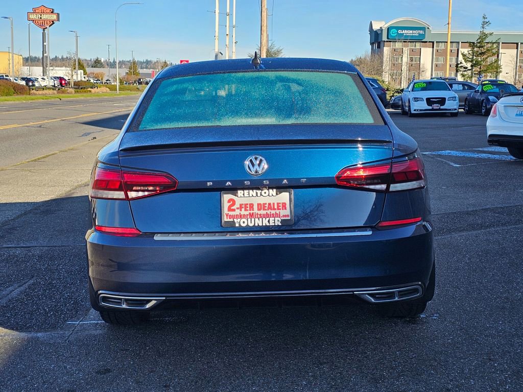 Used 2021 Volkswagen Passat 2.0T R-Line FWD image 6