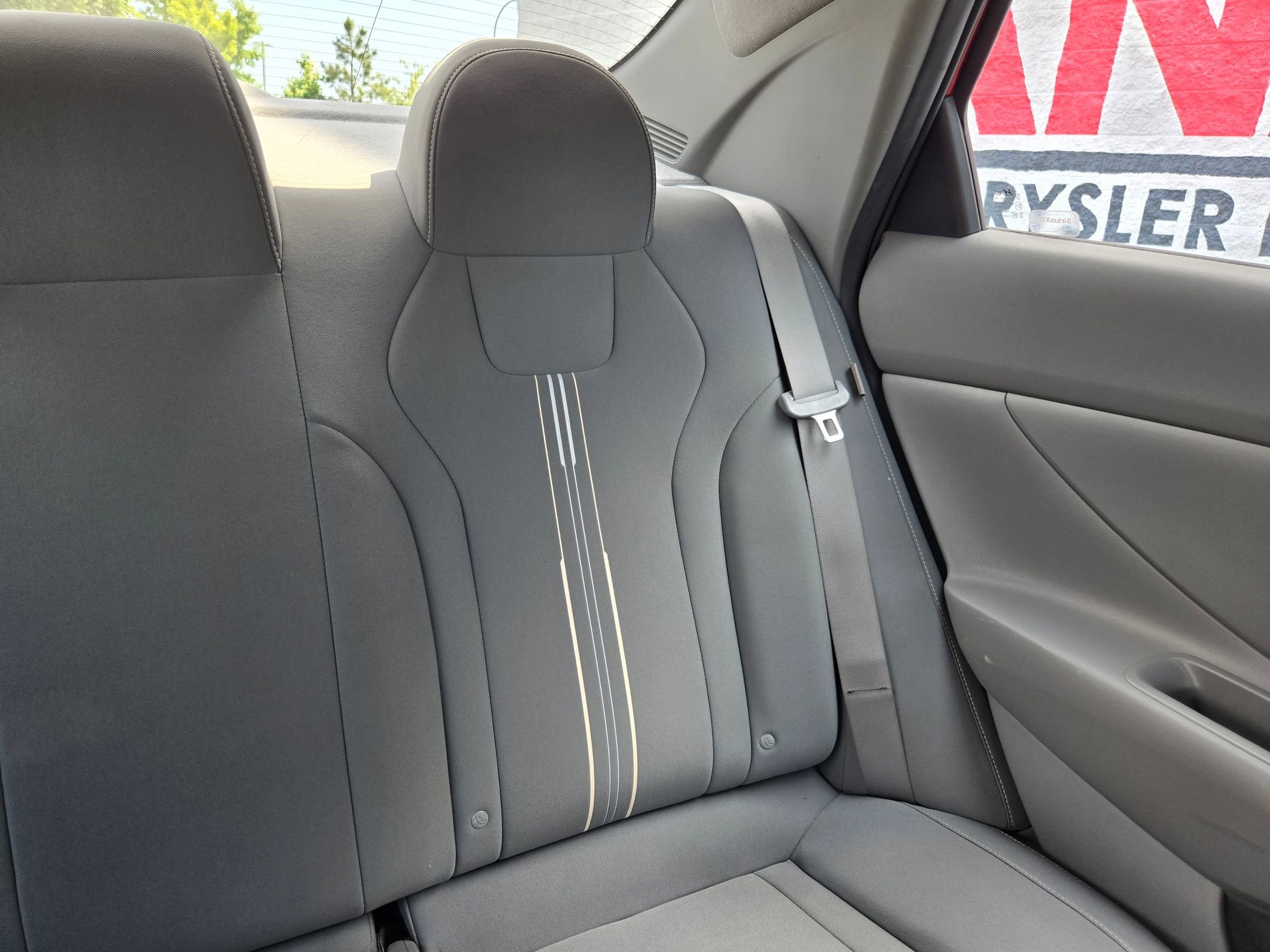 Used 2024 Hyundai Elantra SEL FWD image 14