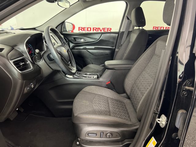 Used 2023 Chevrolet Equinox LT FWD image 9