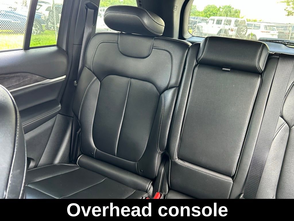 Certified 2024 Jeep Grand Cherokee Limited w/ Black Appearance Package image 15