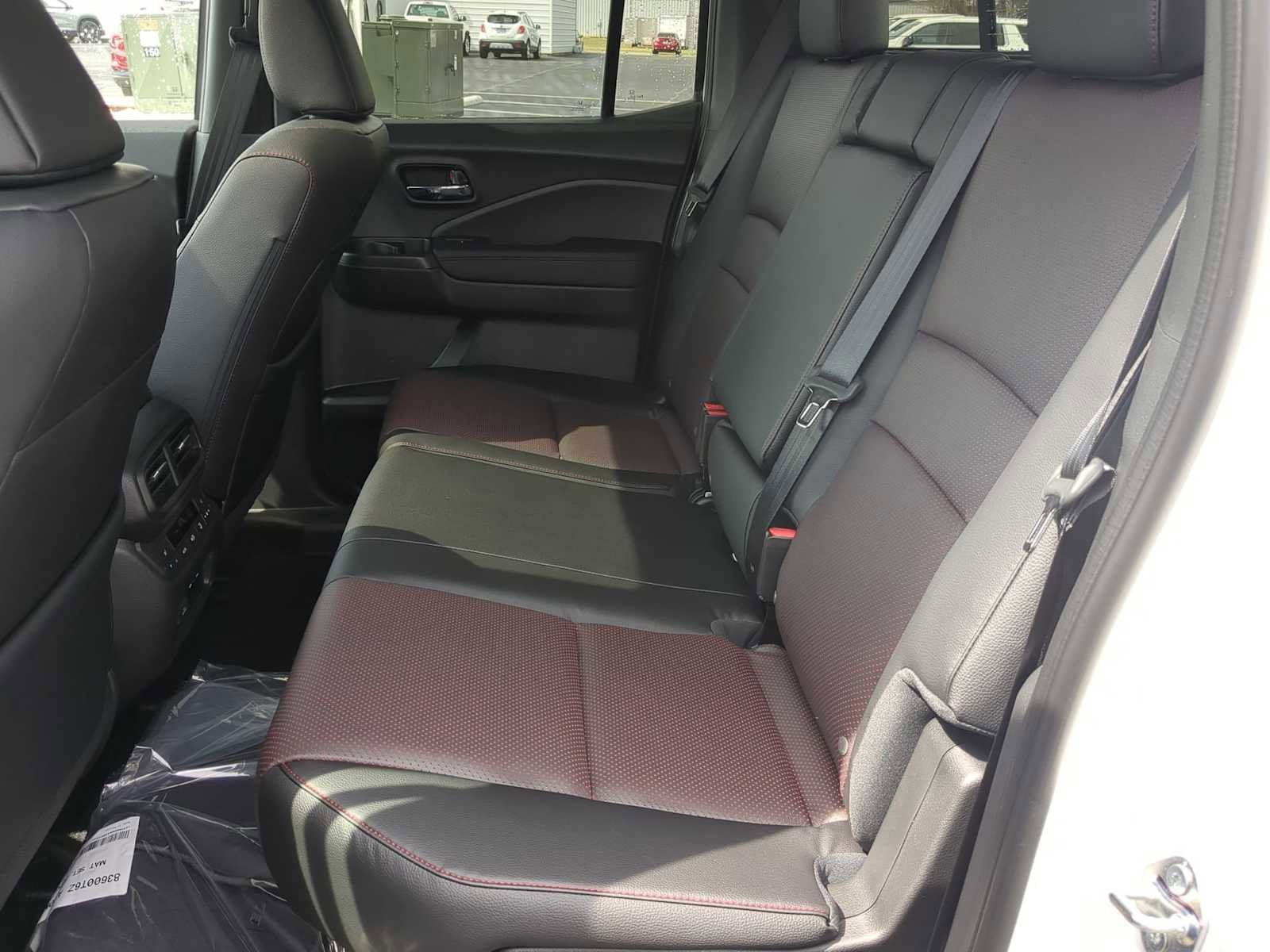 New 2026 Honda Ridgeline Black Edition image 24