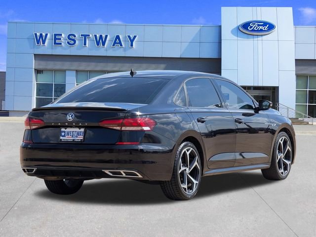 Used 2020 Volkswagen Passat 2.0T R-Line FWD image 3