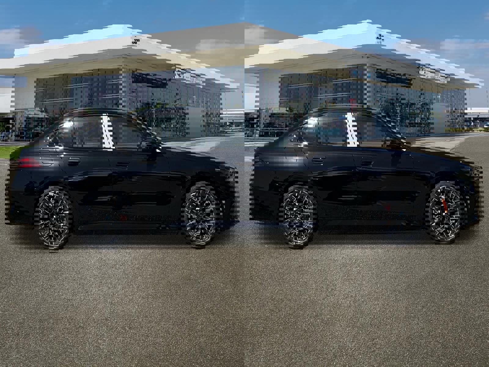 New 2026 BMW 550e xDrive image 12