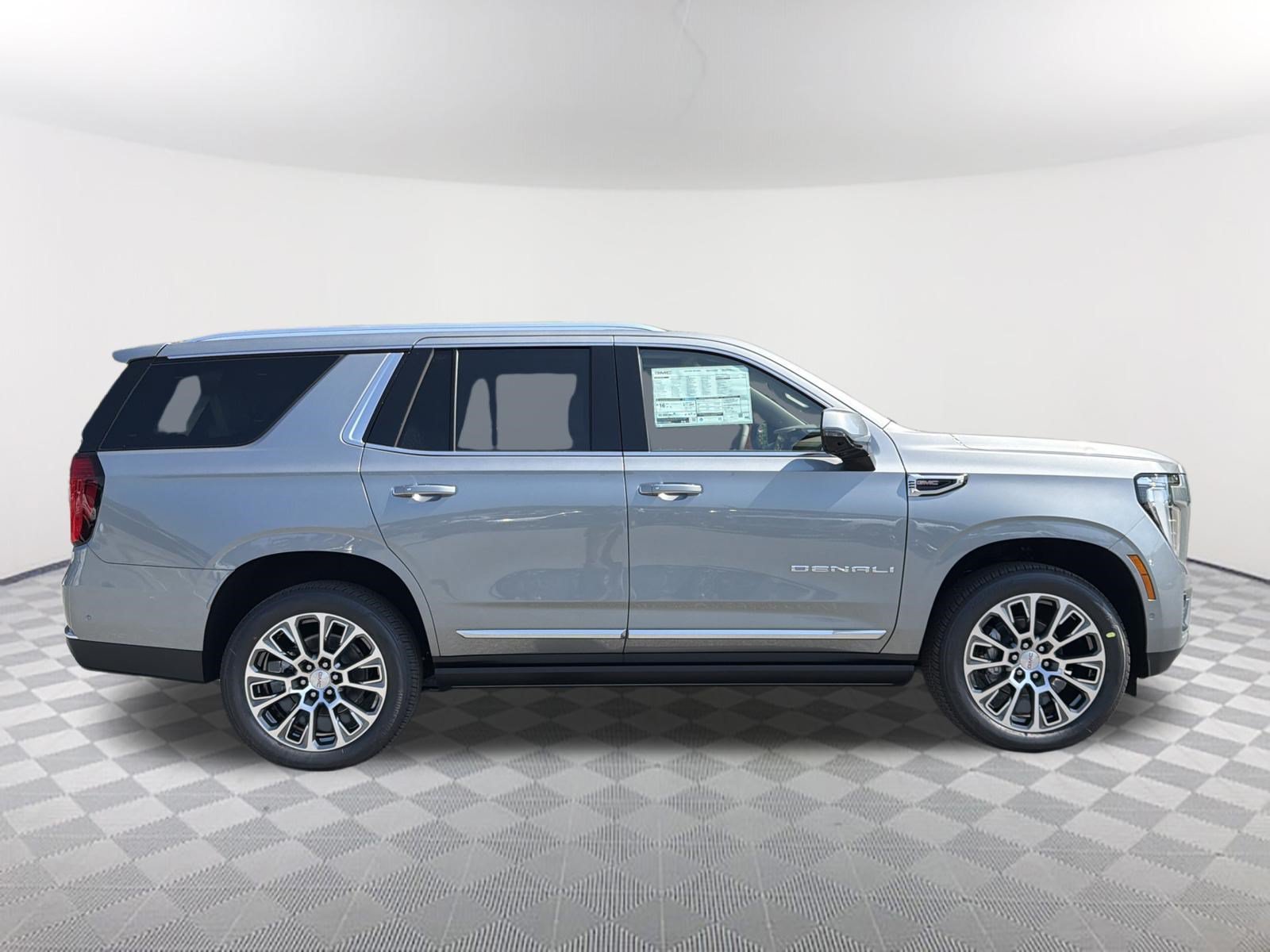 New 2026 GMC Yukon Denali w/ Sun & Power Step Package AWD/4WD image 5