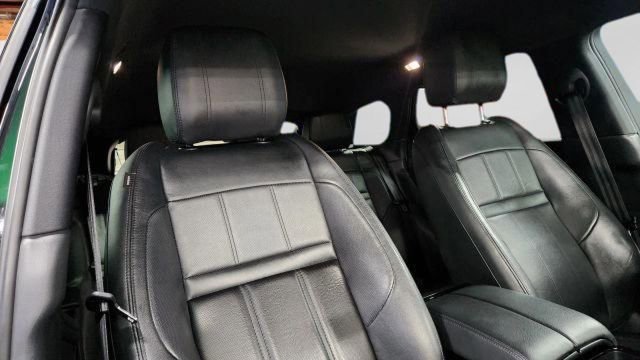 Used 2020 Land Rover Range Rover Evoque SE image 13