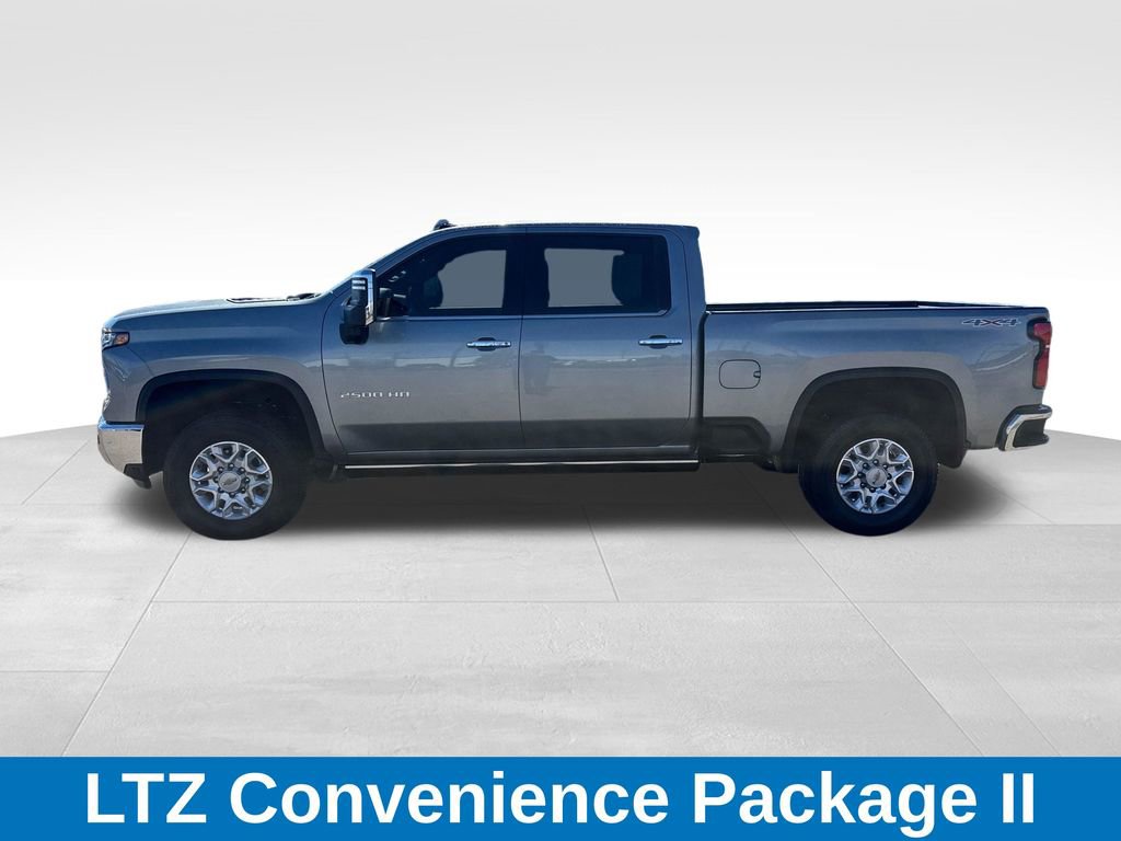 Used 2025 Chevrolet Silverado 2500 LTZ w/ LTZ Premium Package image 3
