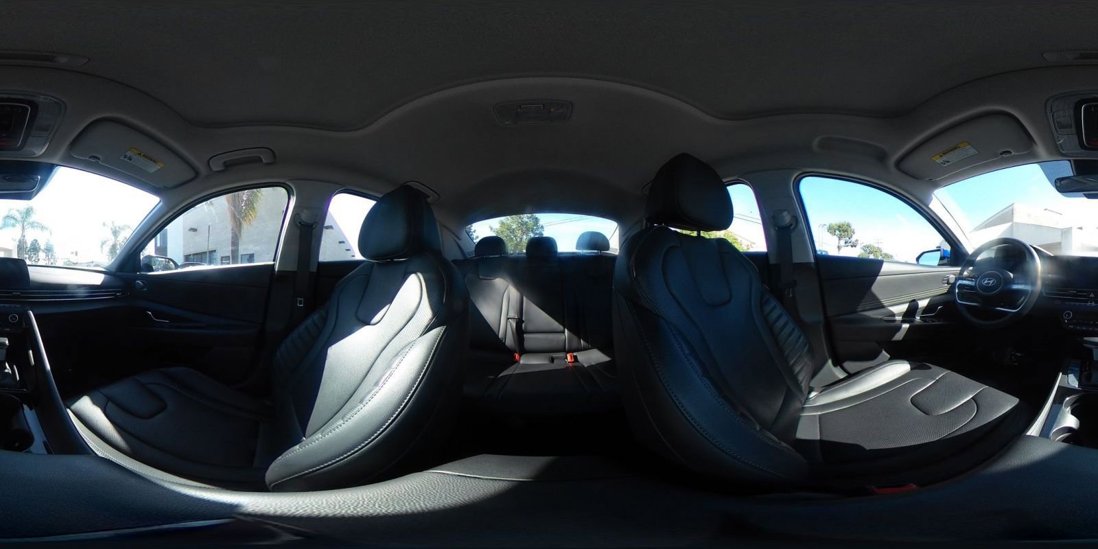 Used 2025 Hyundai Elantra Limited image 41