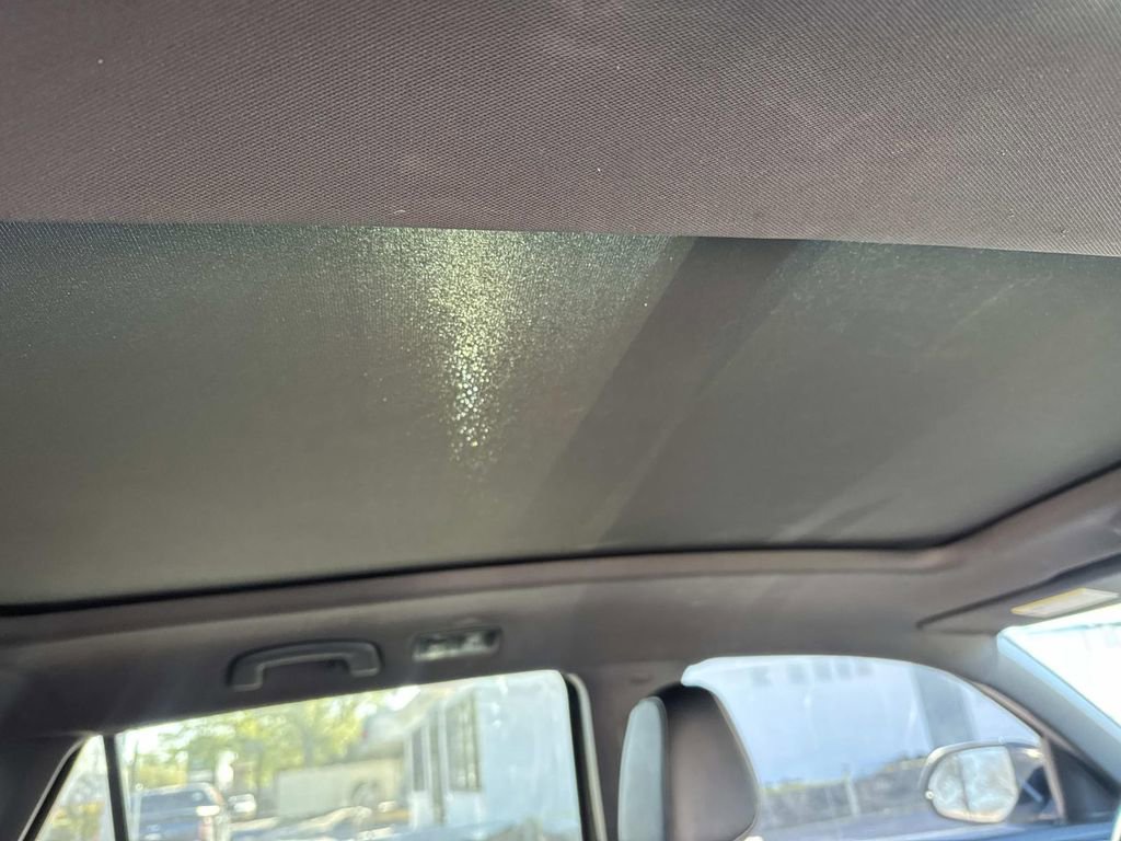 Used 2021 Volkswagen Atlas Cross Sport SEL Premium R-Line w/ Cross Sport MDO Package image 11