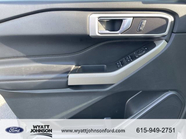 Certified 2023 Ford Explorer XLT w/ Equipment Group 202A image 28