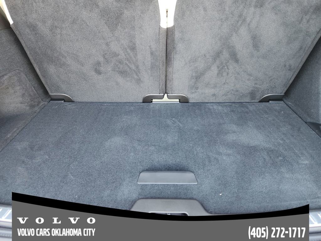 Used 2026 Volvo XC90 B6 Ultra image 32