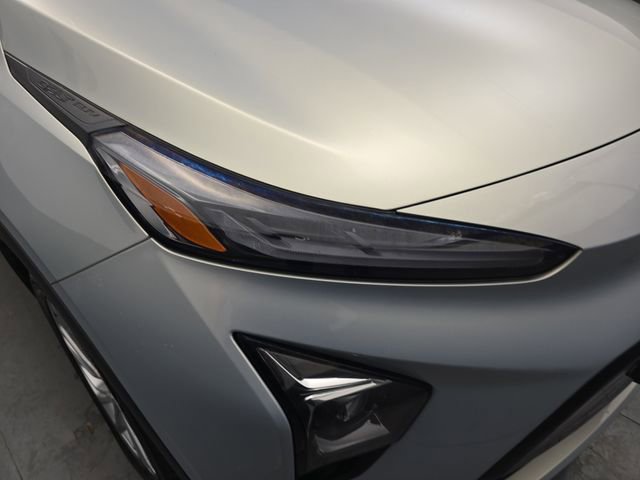 Used 2023 Chevrolet Bolt EUV LT w/ Driver Confidence Package image 13