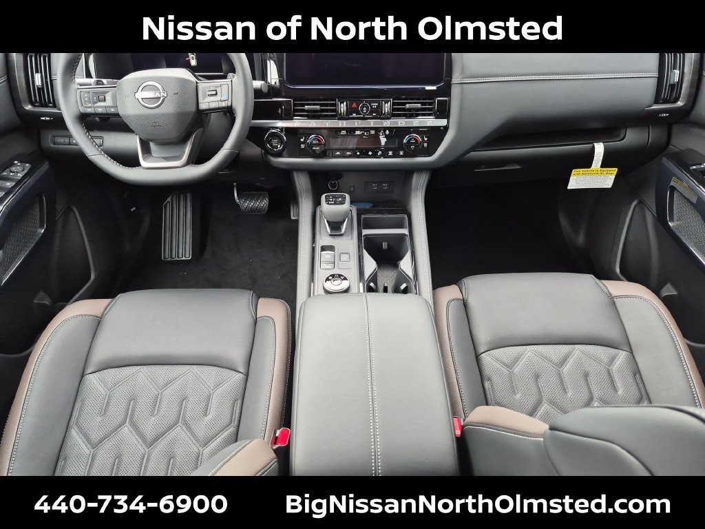 New 2026 Nissan Pathfinder Platinum AWD/4WD image 16