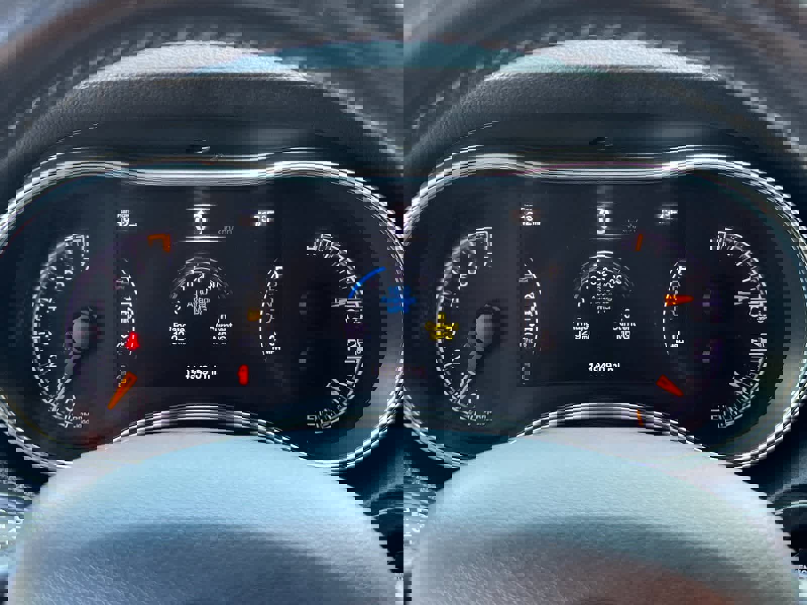 Used 2020 Jeep Grand Cherokee Laredo image 25