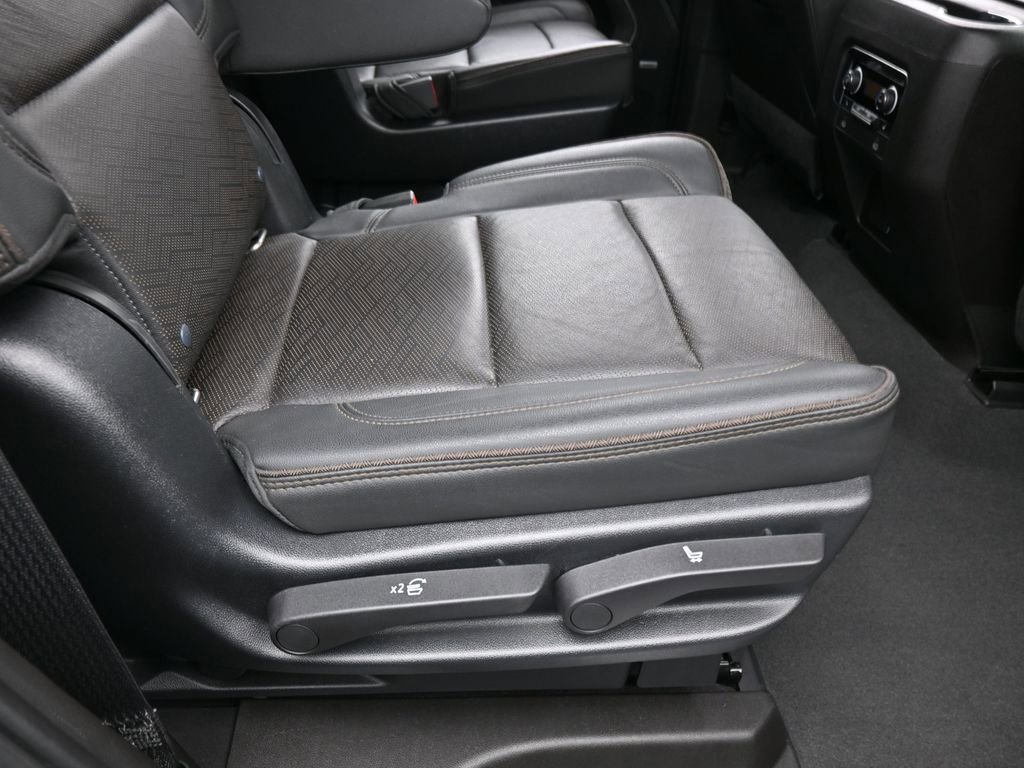 Used 2021 Chevrolet Tahoe High Country image 45