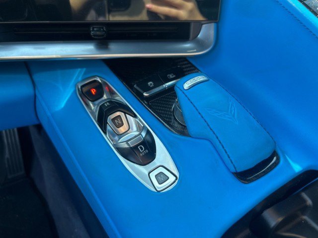 Used 2024 Chevrolet Corvette Stingray Premium Cpe w/ Z51 Performance Package image 17