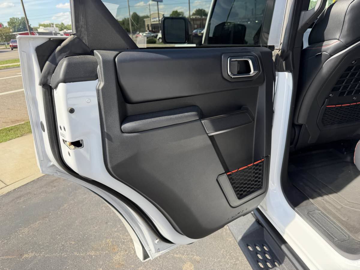 Used 2024 Ford Bronco Raptor AWD/4WD image 14