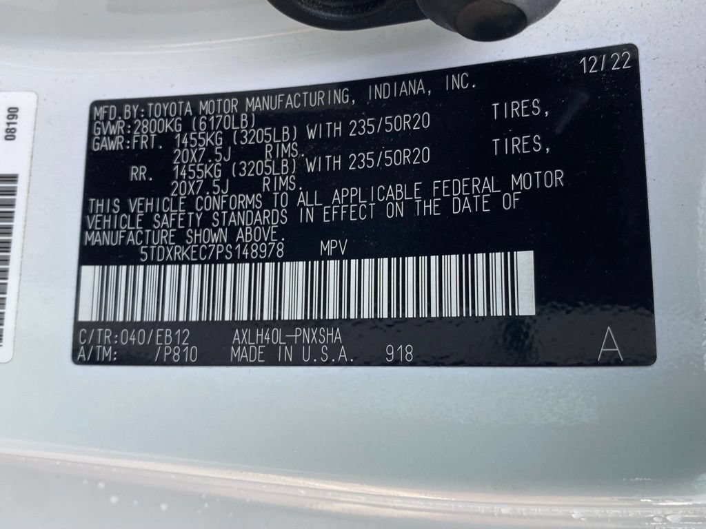 Used 2023 Toyota Sienna XSE FWD image 23