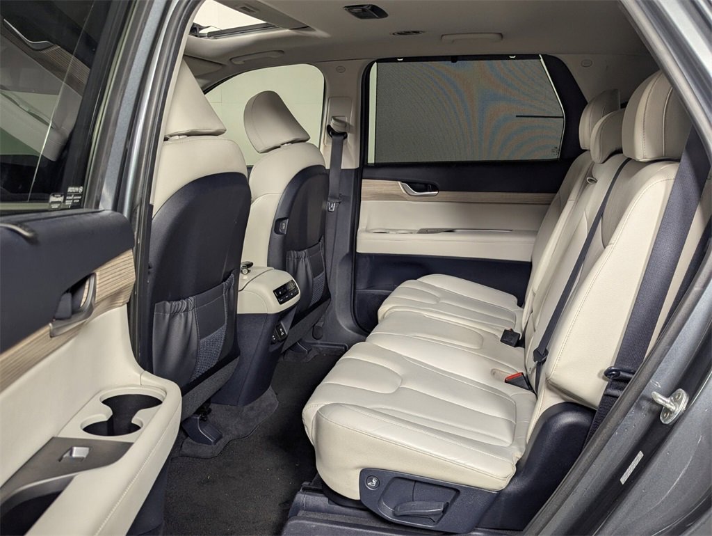 Used 2022 Hyundai Palisade SEL w/ 8P Bench Seat Package image 23