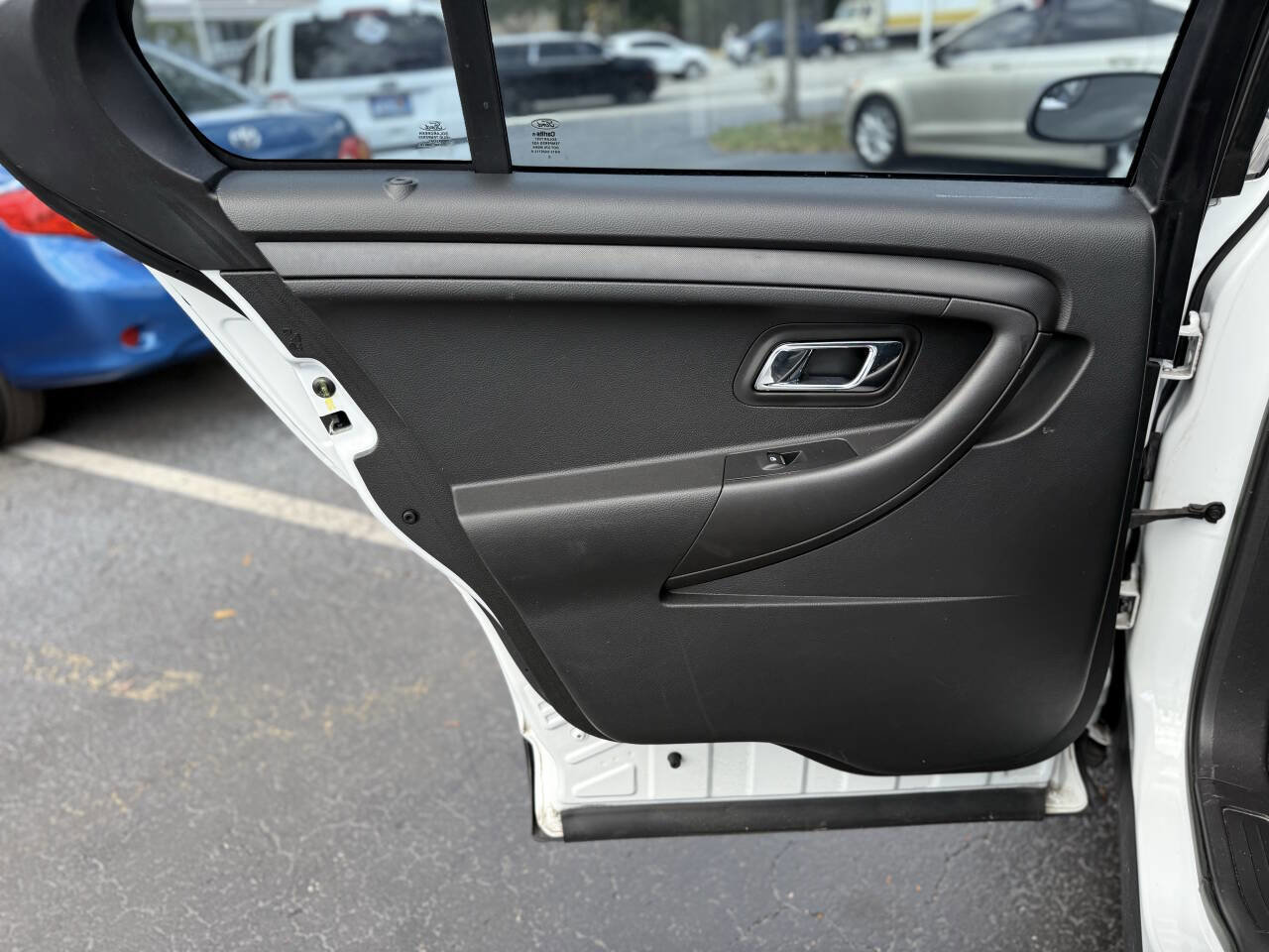 Used 2015 Ford Taurus Police Interceptor AWD image 14