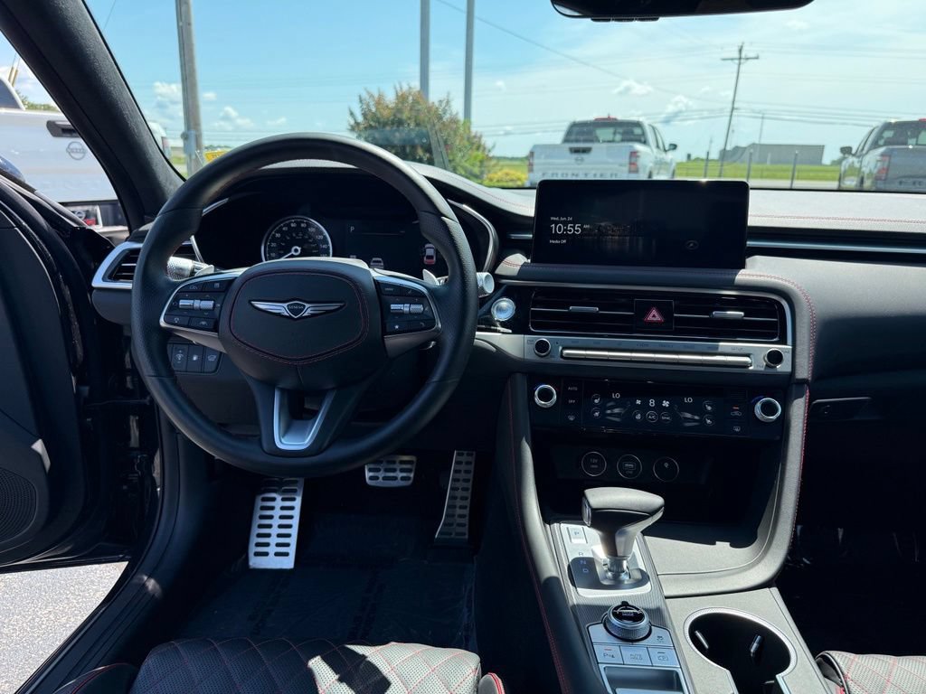 Used 2025 Genesis G70 3.3T Advanced w/ Sport Prestige Package RWD image 15