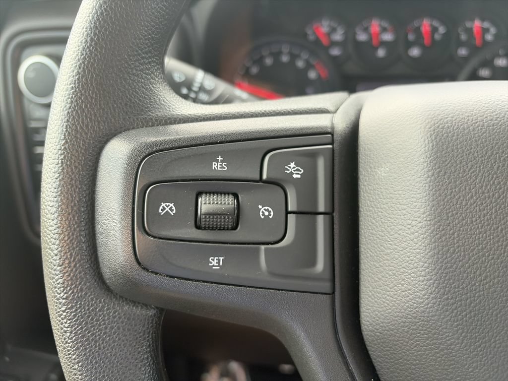 Used 2026 Chevrolet Silverado 1500 Custom w/ Turbomax Blackout Package AWD/4WD image 20