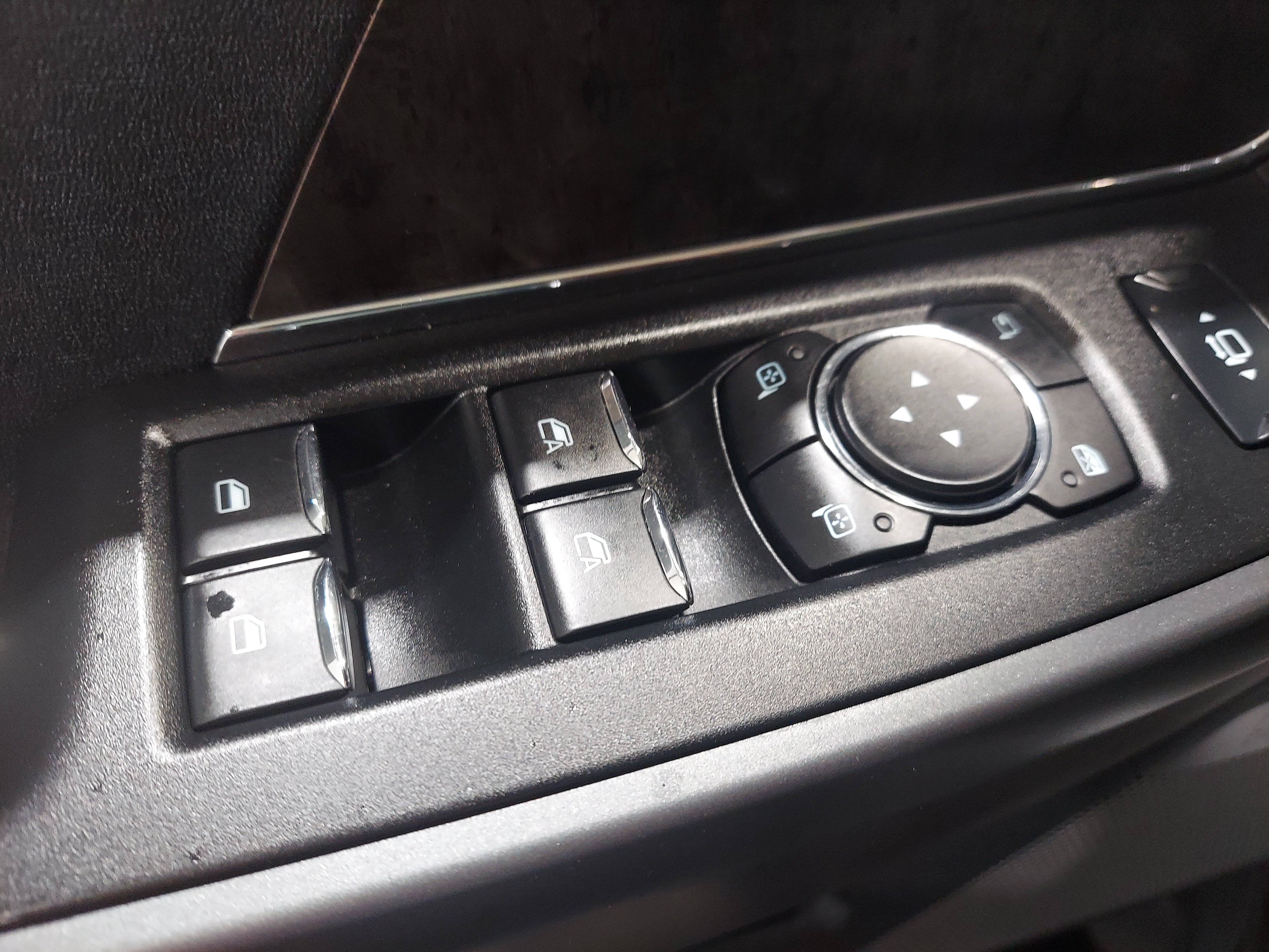 Used 2024 Ford F250 Lariat w/ Lariat Ultimate Package AWD/4WD image 19
