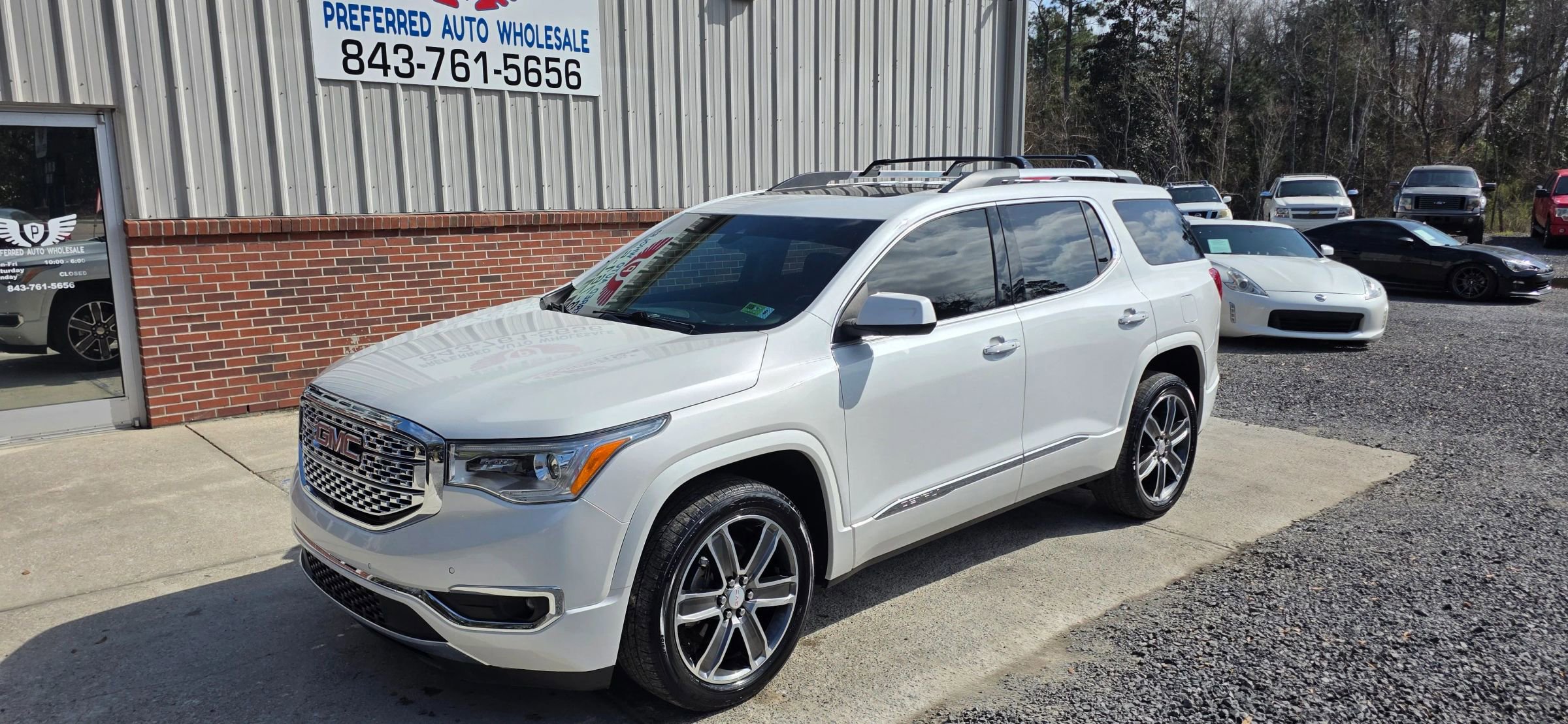 Used 2019 GMC Acadia Denali w/ Technology Package image 1