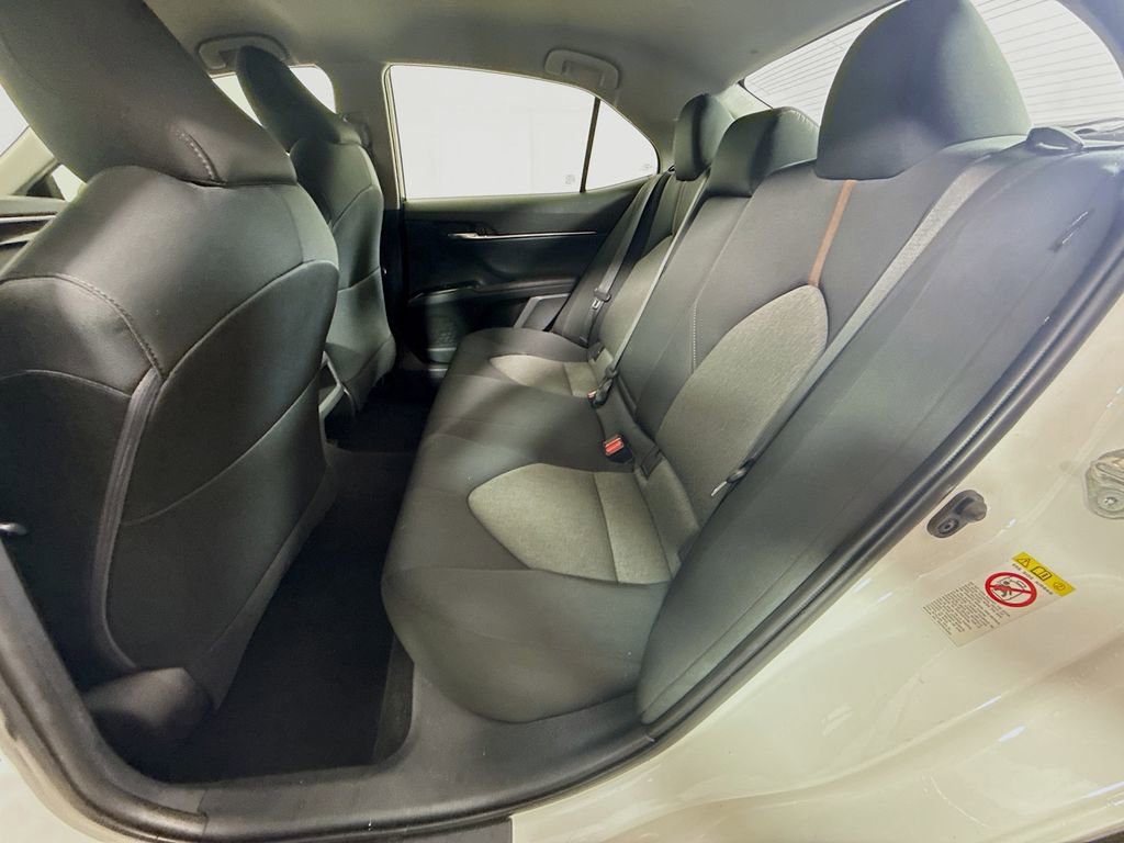 Certified 2018 Toyota Camry LE FWD image 22