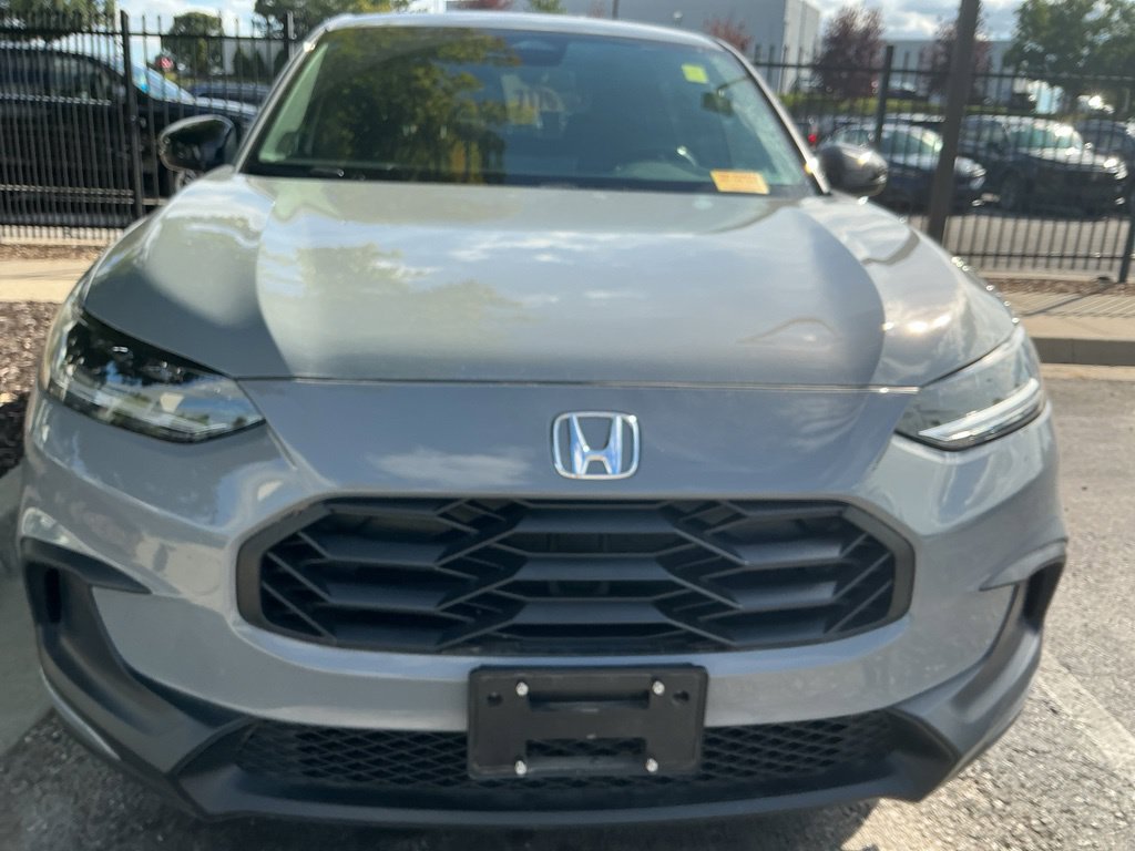 Used 2025 Honda HR-V Sport image 18