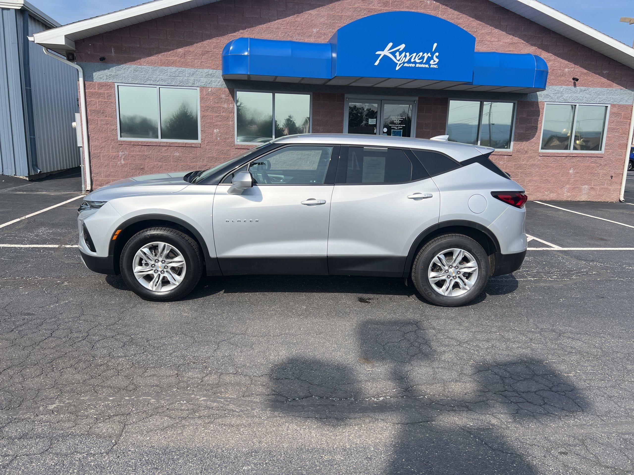 Used 2022 Chevrolet Blazer LT image 3