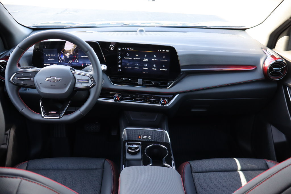 New 2027 Chevrolet Equinox RS w/ Safety and Technology Package AWD/4WD image 22