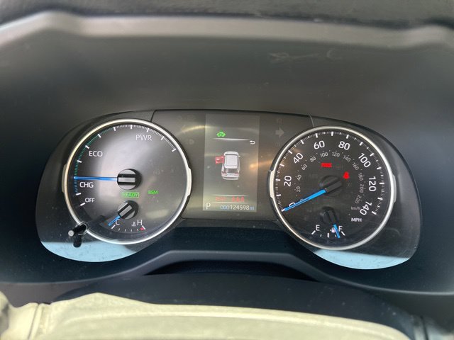 Used 2021 Toyota RAV4 XLE w/ Convenience Package AWD/4WD image 23