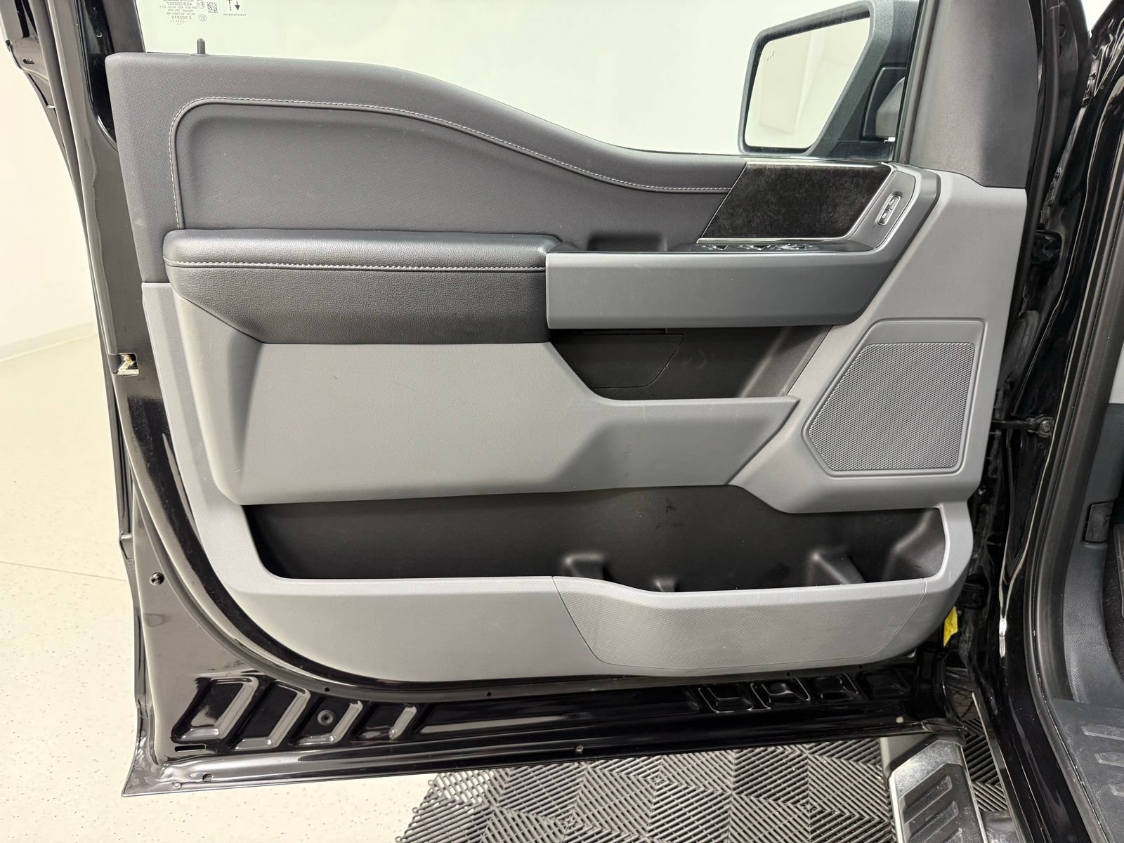 Used 2023 Ford F150 XLT w/ Equipment Group 302A High AWD/4WD image 11